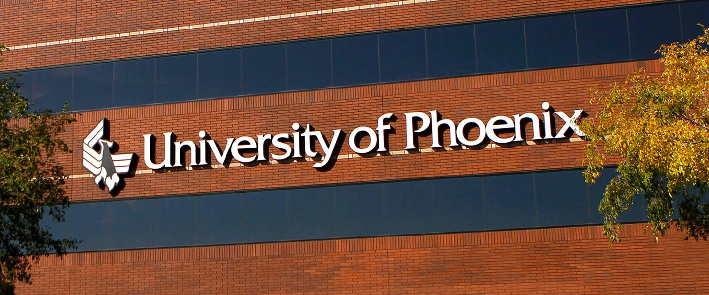 university of phoenix address        <h3 class=